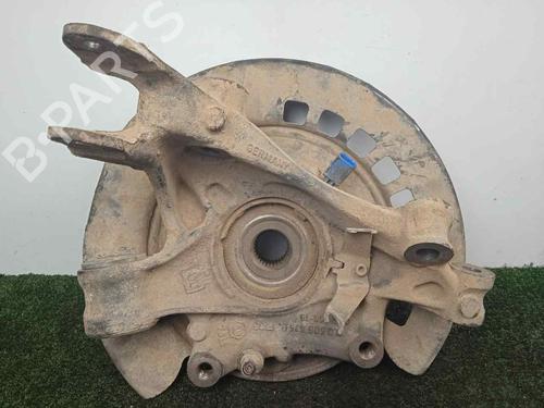 Used Left rear steering knuckle VW TOUAREG (7LA, 7L6, 7L7) 5.0 V10 TDI (313 hp) 7913834