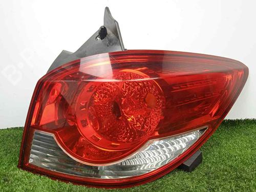 Used Right taillight CHEVROLET CRUZE (J300) 1.6 (124 hp) 16036207