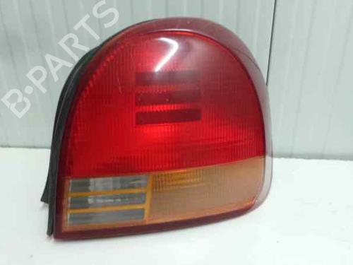 Used Right taillight HYUNDAI SONATA IV (EF) 2.0 (134 hp) 5739671