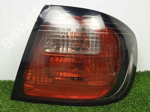 Used Right taillight NISSAN PRIMERA (P11) [1996-2002]  12214244