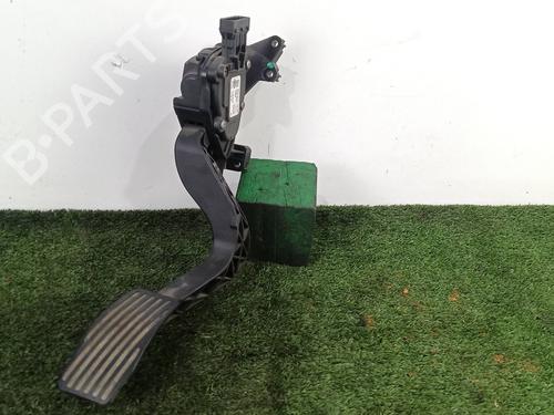 Used Pedal FIAT DOBLO Cargo (263_) 1.3 D Multijet (90 hp) 29354394