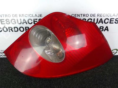 Right taillight RENAULT LAGUNA II Grandtour (KG0/1_) 1.9 dCi (KG0G) (120 hp) 8200002472 | 01--05 | RANCHERA | / | FAMILIAR