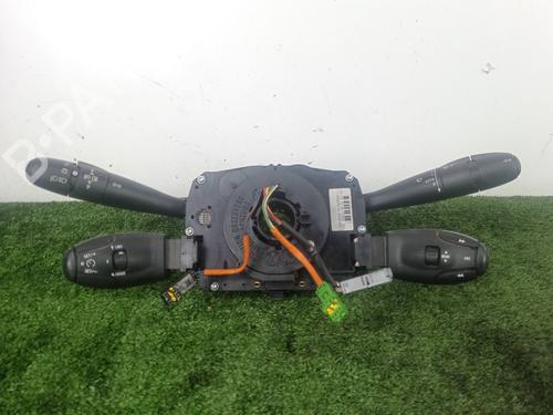 Mando luces PEUGEOT 407 (6D_) 1.6 HDi 110 (6D9HZC, 6D9HYC) (109 hp) 31754635