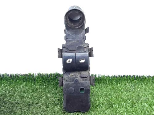 Used Left front window switch Left front window switch PEUGEOT 207 (WA_, WC_) 1.4 HDi (68 hp) 11184248 11184248