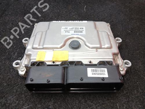 Used Engine control unit (ECU) Engine control unit (ECU) HYUNDAI TUCSON (TL, TLE) 1.6 GDi (132 hp) 33619186 33619186
