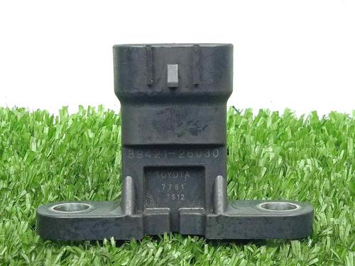 Elektronisk sensor TOYOTA YARIS (_P13_) 1.3 (NSP130_, NSP130) (99 hp) 10183166
