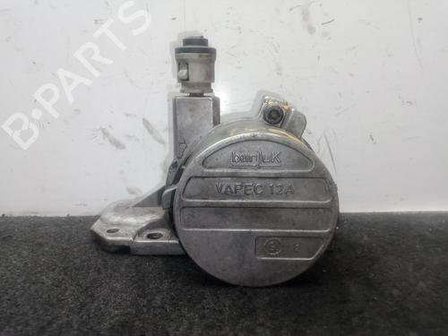 Pompe à vide PEUGEOT BOXER Van (230L) 2.5 D (86 hp) 31802639