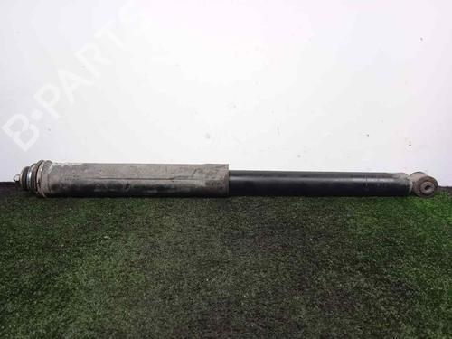 Used Right rear shock absorber TOYOTA YARIS (_P13_) 1.5 Hybrid (NHP130_, NHP130) (101 hp) 8823256