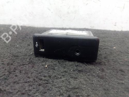 Used Switch RENAULT MEGANE IV Hatchback (B9A/M/N_) 1.5 dCi 90 (B9A1) (90 hp) 24329890