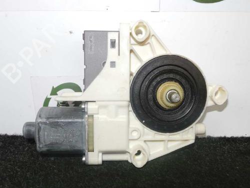 Left rear window motor PEUGEOT 407 (6D_) 2.0 HDi 135 (6DRHRH, 6DRHRE, 6DRHRG, 6DRHRJ) | BP5734031E23 