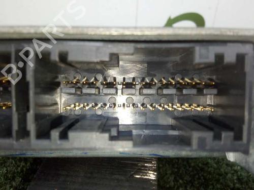 ECU airbags PEUGEOT 407 (6D_) 2.0 HDi 135 (6DRHRH, 6DRHRE, 6DRHRG, 6DRHRJ) | BP6830191M53 