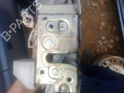 Used Front left lock FORD FIESTA III (GFJ) 1.3 Cat (60 hp) 28054694