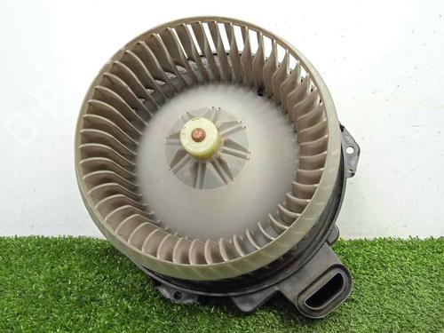 Varmeblæser TOYOTA AURIS (_E18_) 1.4 D-4D (NDE180_, NDE180R) (90 hp) 17573612