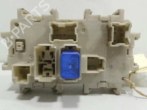 Used Fuse box NISSAN PATHFINDER III (R51) 2.5 dCi (174 hp) 5708307