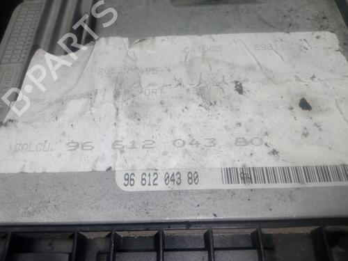 Calculateur moteur (ecu) CITROËN C4 I (LC_) 1.6 HDi | BP29934208M57