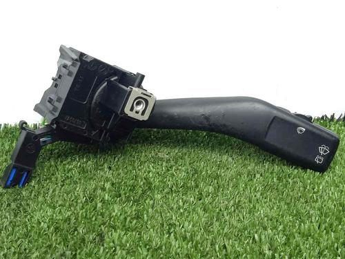 Used Steering column stalk SEAT LEON (1P1) 1.9 TDI (105 hp) 5738842