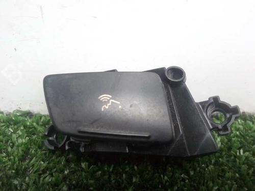 Used Steering wheel controls KIA SPORTAGE III (SL) 1.7 CRDi (116 hp) 11723607