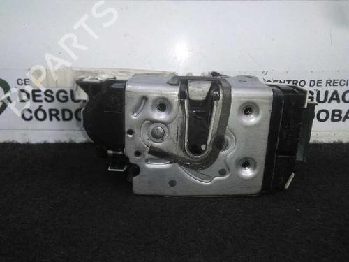 Front right lock VW CRAFTER 30-35 Bus (2E_) 2.5 TDI (109 hp) 5955727