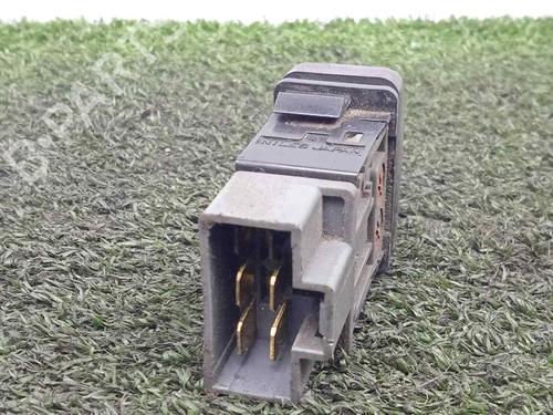 Switch ISUZU N (6th Generation)  | BP17614978I30 