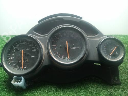 Quadro strumenti SUZUKI MOTORCYCLES RF RF 900 R (GT73B) (98 hp) 30734602