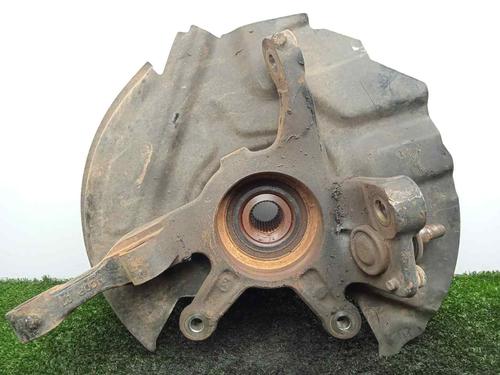 Used Left front steering knuckle LAND ROVER RANGE ROVER III (L322) [2002-2012]  9142902