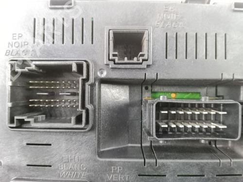 Fuse box CITROËN C5 II (RC_) 2.0 HDi (RCRHRH) | BP32175578E1 