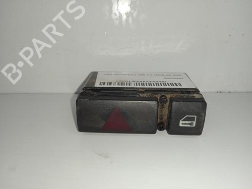 Used Warning switch BMW X5 (E53) 3.0 d (184 hp) 10938720