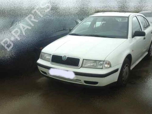 Used Left front driveshaft SKODA OCTAVIA I (1U2) 1.6 (75 hp) 5781751
