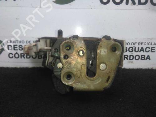Used Rear right lock NISSAN TERRANO II (R20) [1992-2007]  6137533
