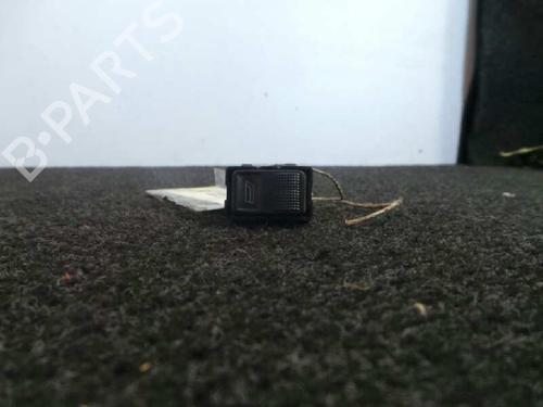 Used Right rear window switch AUDI A6 C4 (4A2) 2.5 TDI (140 hp) 12208077