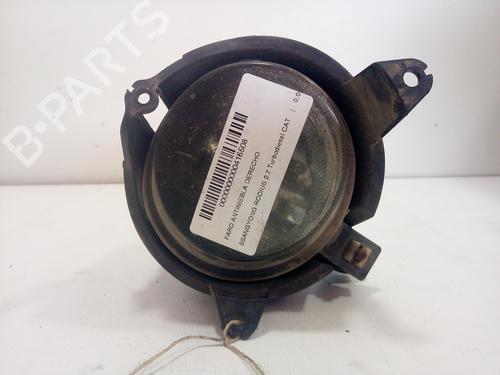 Used Right front fog light SSANGYONG RODIUS I 2.7 Xdi (165 hp) 5693571
