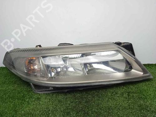 Used Right headlight RENAULT LAGUNA II Grandtour (KG0/1_) 1.9 dCi (KG0G) (120 hp) 9298081