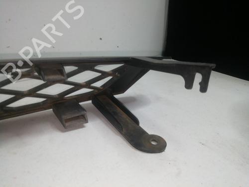 Grille FORD FOCUS I (DAW, DBW) 1.8 TDCi | BP30001166C40