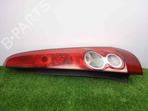 Used Right taillight FORD FIESTA V (JH_, JD_) 1.4 TDCi (68 hp) 8240742