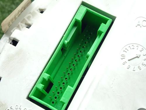 Instrument cluster VW NEW BEETLE (9C1, 1C1) 1.9 TDI | BP30298479C47