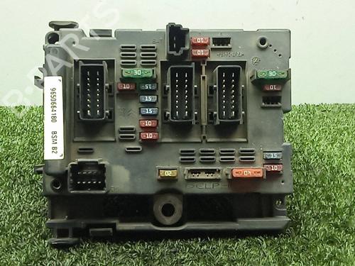 Sikringsdose PEUGEOT 206 Hatchback (2A/C) 1.4 HDi eco 70 (68 hp) 28997605
