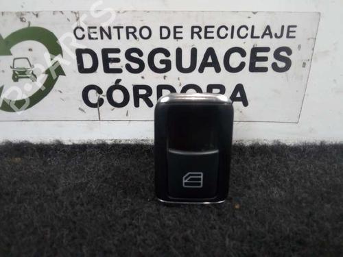 Used Right front window switch MERCEDES-BENZ C-CLASS (W204) [2007-2015]  12208800