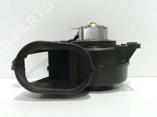 Used Front left interior door handle PEUGEOT 407 (6D_) 2.0 HDi 135 (6DRHRH, 6DRHRE, 6DRHRG, 6DRHRJ) (136 hp) 5733440