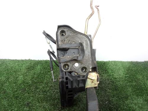 Used Front right lock HYUNDAI TRAJET (FO) [1999-2008]  11137357