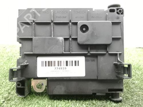 Fuse box CITROËN C4 II (NC_) 1.6 HDi 90 | BP38173860E1 - Image 2