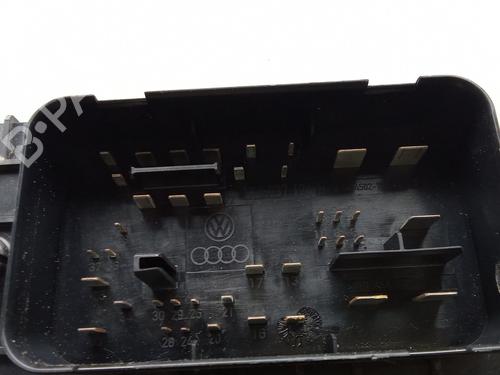 Fuse box AUDI A3 (8P1) 1.6 FSI | BP37659730E1 - Image 4