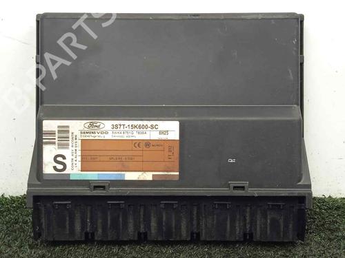 Used Control unit FORD MONDEO III (B5Y) 2.0 TDCi (130 hp) 8072989