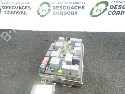 Used Fuse box KIA SPORTAGE II (JE_, KM_) 2.0 CRDi (113 hp) 5695266