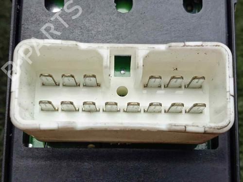 Left front window switch HYUNDAI SANTA FÉ II (CM)  | BP17140408I27 