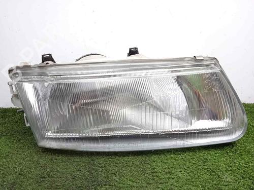 Used Right headlight MITSUBISHI CARISMA (DA_) [1995-2006]  20074567