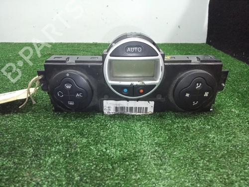 Used Climate control RENAULT MEGANE II (BM0/1_, CM0/1_) 1.5 dCi (BM02, BM13, BM2A, CM02, CM13) (101 hp) 5737116