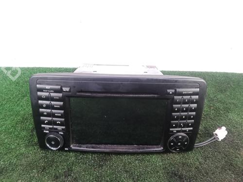 Used Radio MERCEDES-BENZ R-CLASS (W251, V251) R 320 CDI 4-matic (251.022, 251.122) (224 hp) 31944504