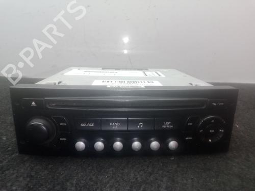 Used Radio Radio 36597545 36597545