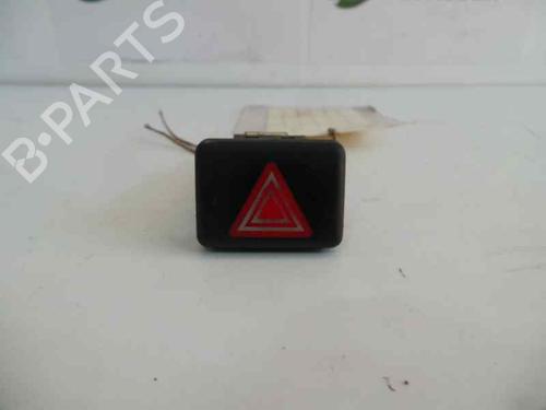 Pulsante luci di emergenza AUDI A4 B6 (8E2) 1.9 TDI (130 hp) 5695362