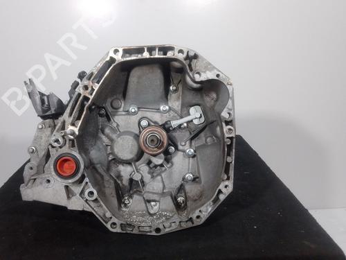 gearbox-renault-megane-iii-hatchback-bz01_-b3_-2008-33843496 main image